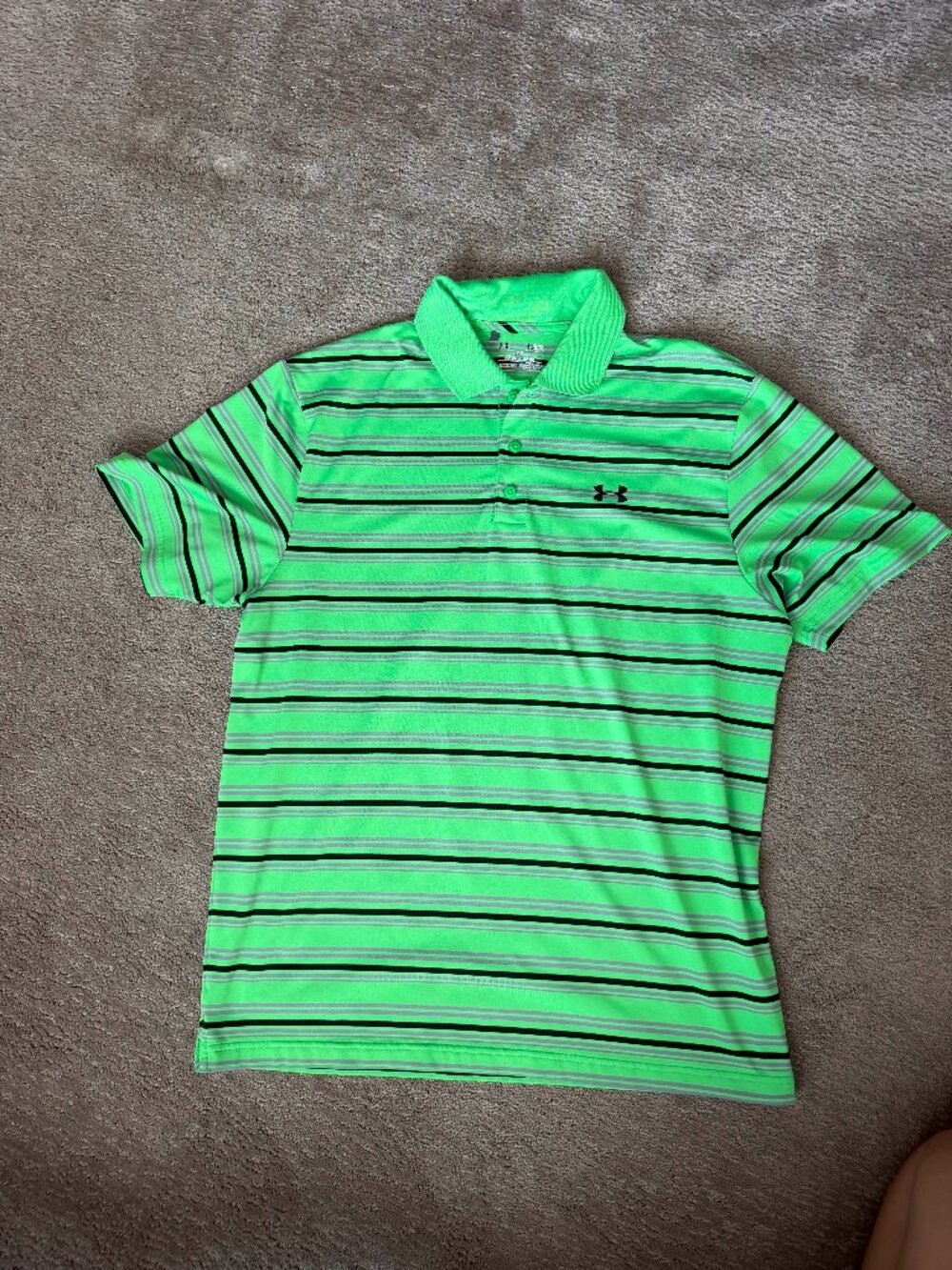 Men's Under Armour Heat Gear‎ Loose Striped Short Sleeve Golf Polo Shirt